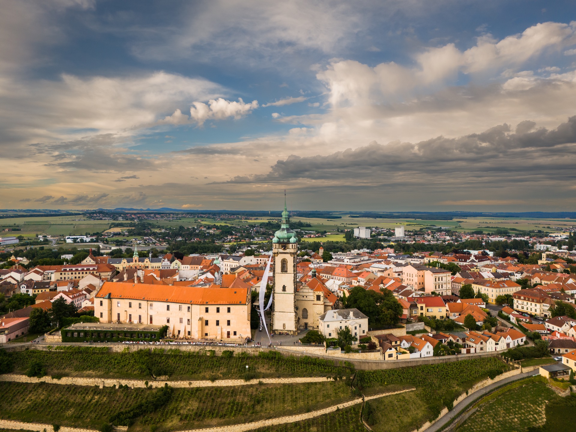 Fotografie 18 projektu Stoly nad soutokem/ Sousedská večeře na Mělníku